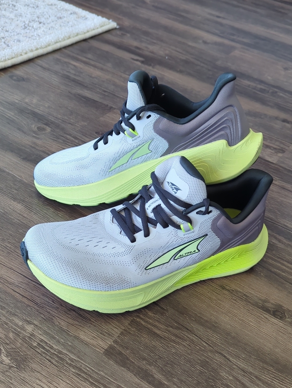 Altra Provision 8 Men's Shoes